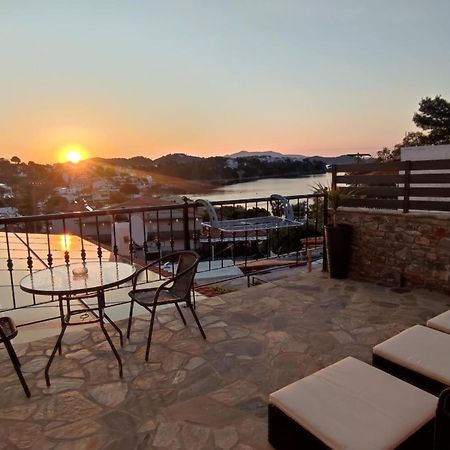 Villa Nina Adult Only Skiathos-Stadt Exterior foto