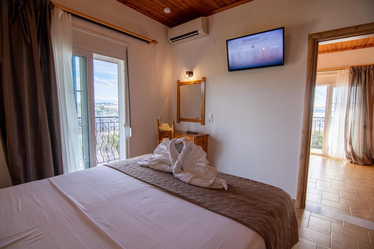 Villa Nina Adult Only Skiathos-Stadt Exterior foto