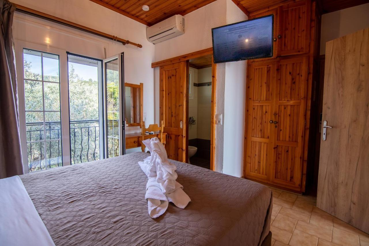 Villa Nina Adult Only Skiathos-Stadt Exterior foto