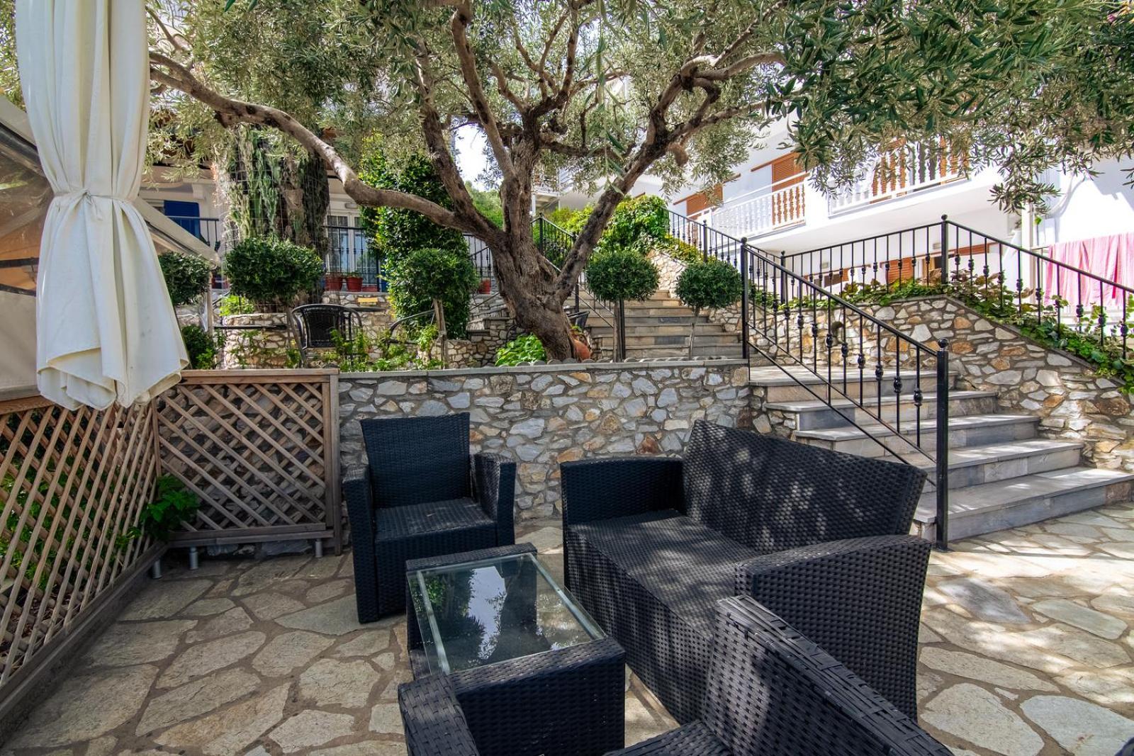 Villa Nina Adult Only Skiathos-Stadt Exterior foto