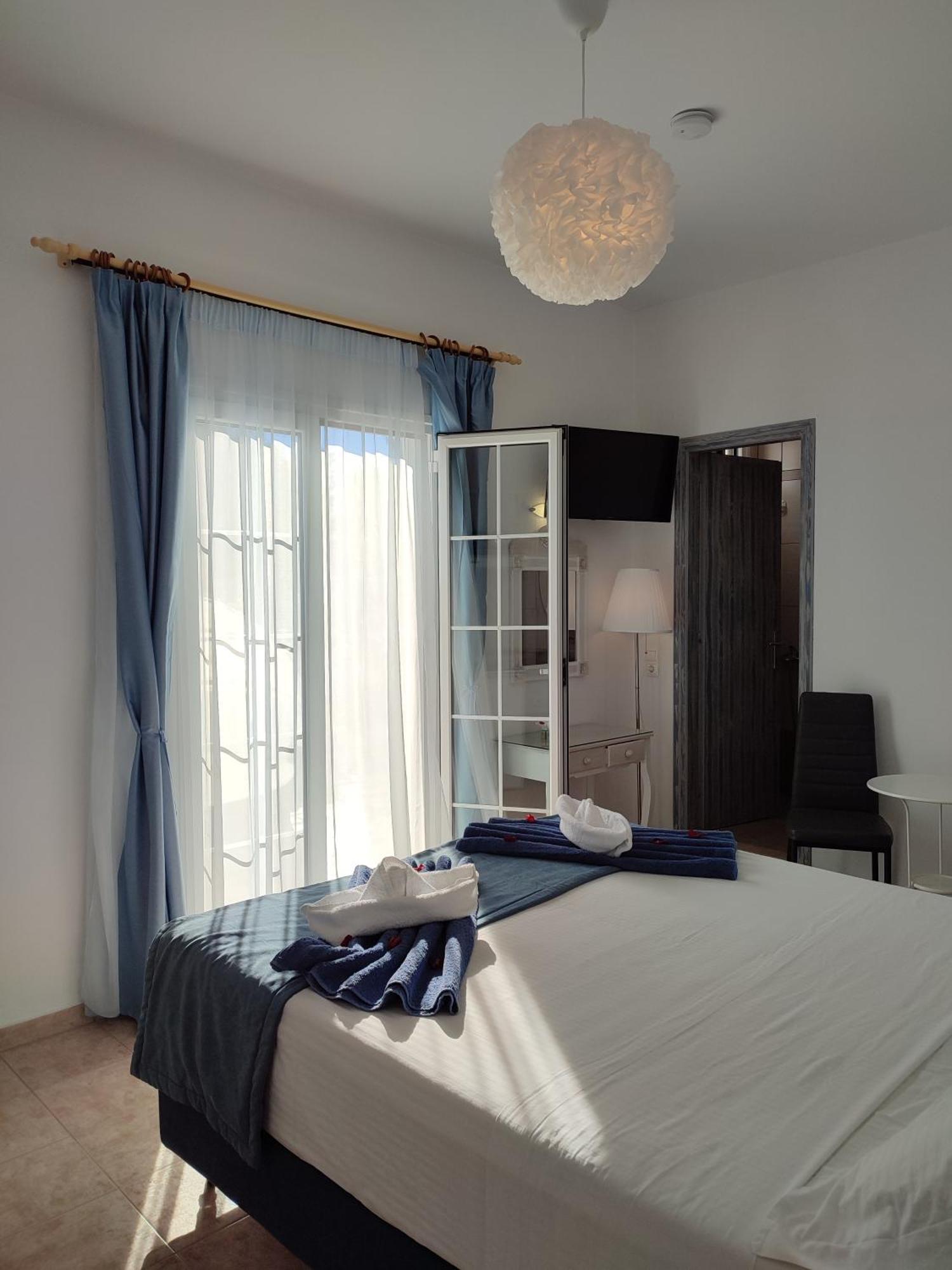 Villa Nina Adult Only Skiathos-Stadt Exterior foto