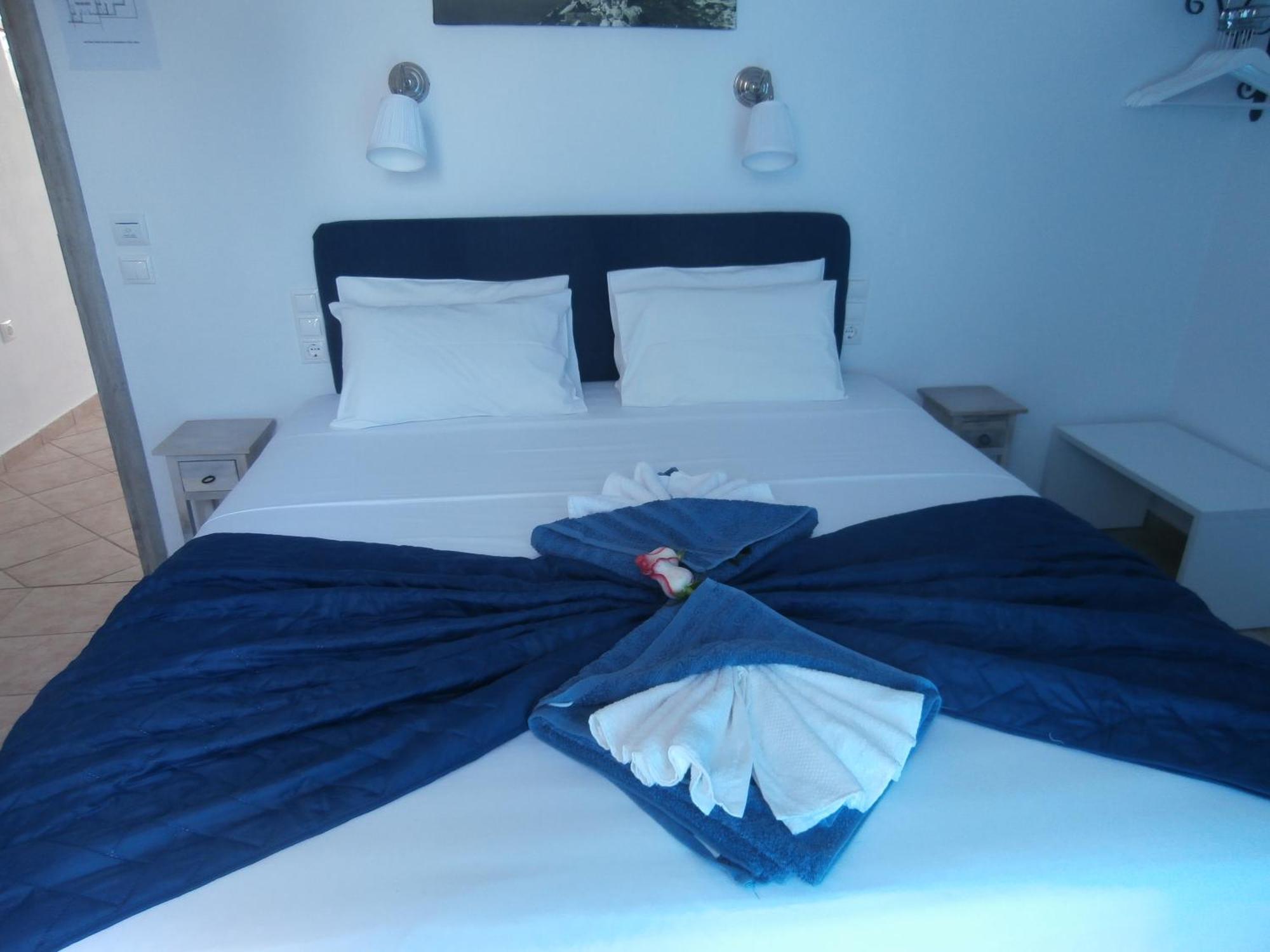 Villa Nina Adult Only Skiathos-Stadt Exterior foto