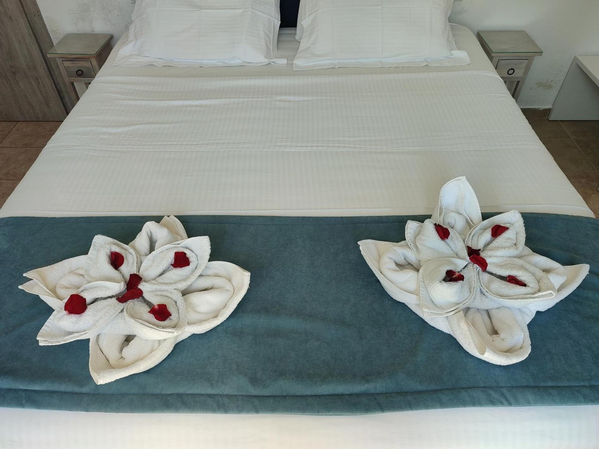 Villa Nina Adult Only Skiathos-Stadt Exterior foto