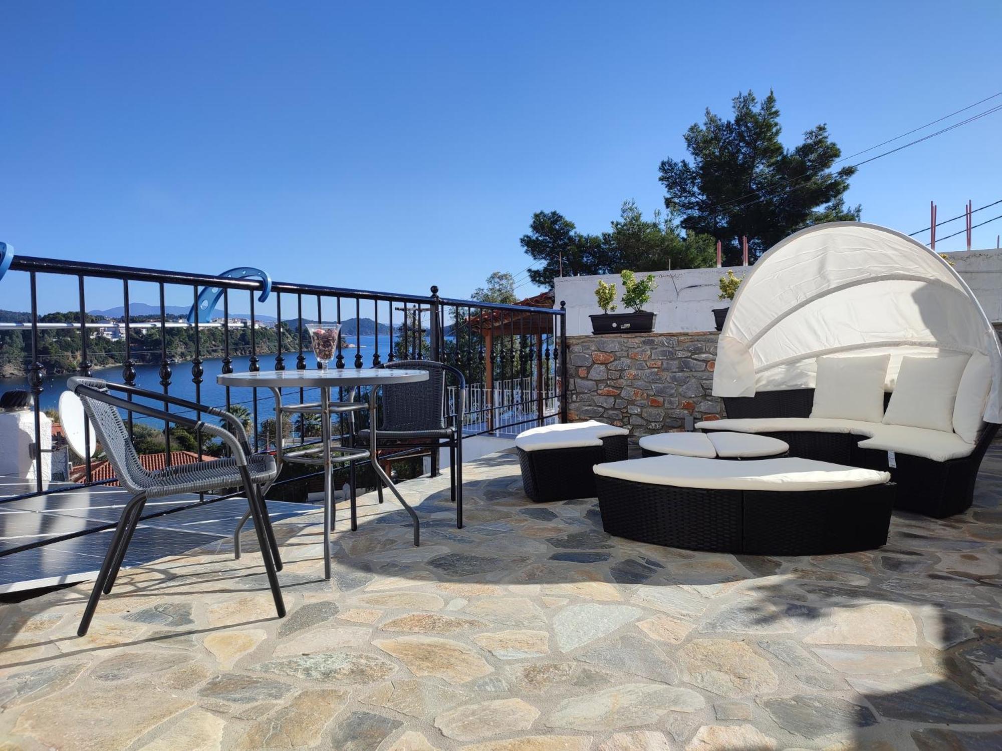 Villa Nina Adult Only Skiathos-Stadt Exterior foto